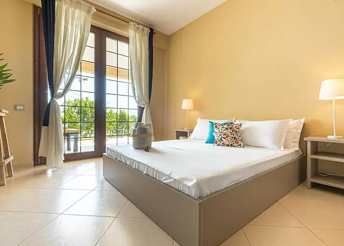 Apartment Color - South Paradise 5