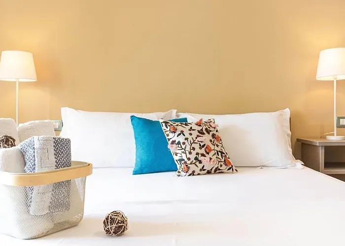 Color - South Paradise 5 * Himare